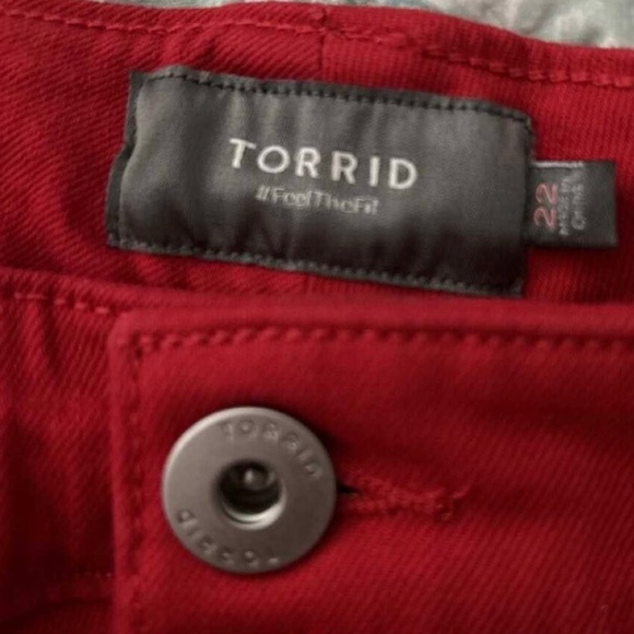 TORRID Denim Pencil Mini Skirt Ruby Red Size 22 NWOT Retro Y2K‎ Christmas Vday - Picture 6 of 12
